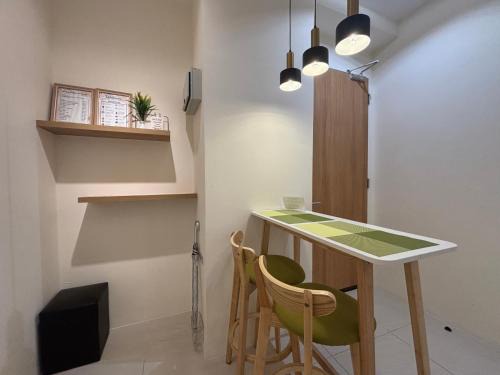 Kuching Apartment | Family-Friendly Riverine Diamond Homestay with Pool Access