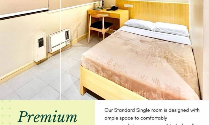 Downtown Tacloban Apartment | Cozy Oceanfront Studio at Etsu Hotel in Tacloban