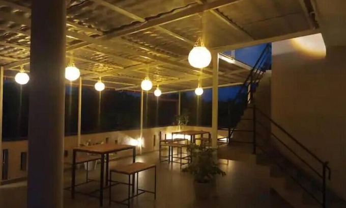 Kamburugamuwa House | Affordable Family-Friendly Escape at Twin Oasis Hotel