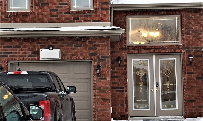 Windsor House | Stylish 3-Bedroom Retreat with Family-Friendly Amenities