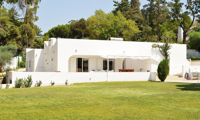 Santa Eulalia Villa | Elegant Oceanfront Villa with Private Pool and Spa