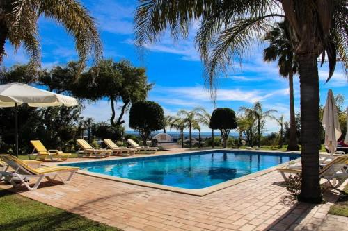 Cerro do Mocho Villa | Elegant Villa in Loule with Private Pool & Family Amenities