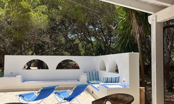 Favignana Villa | Elegant Villa near the sea