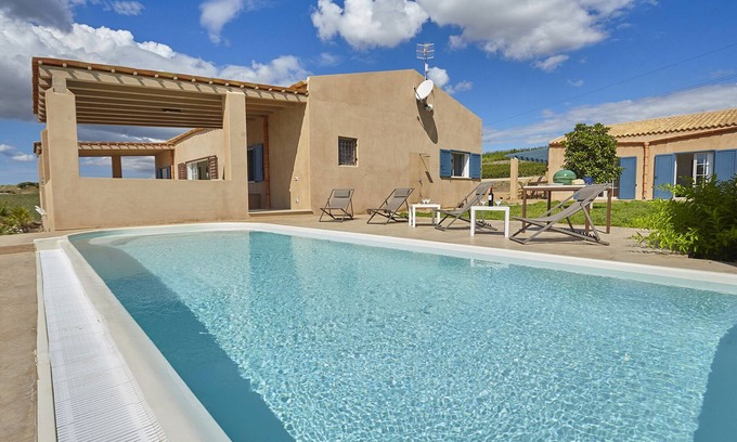 Menfi Villa | Elegant Villa with Pool, Oceanfront & Guest Rated 9.4/10