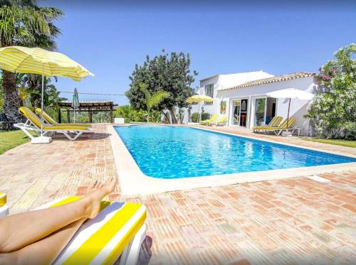 Cerro do Mocho Villa | Elegant 6-Bedroom Villa with Sea View & Private Pool in Loule