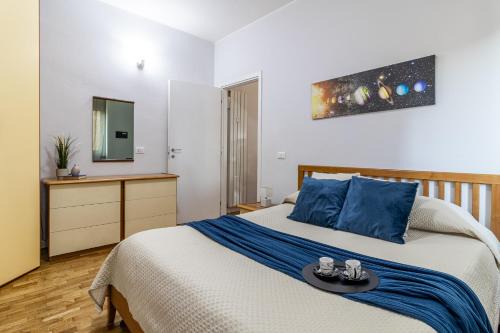 San Donato Milanese Apartment | Pet-Friendly Suite Duomo: 30 Minutes from Policlinico