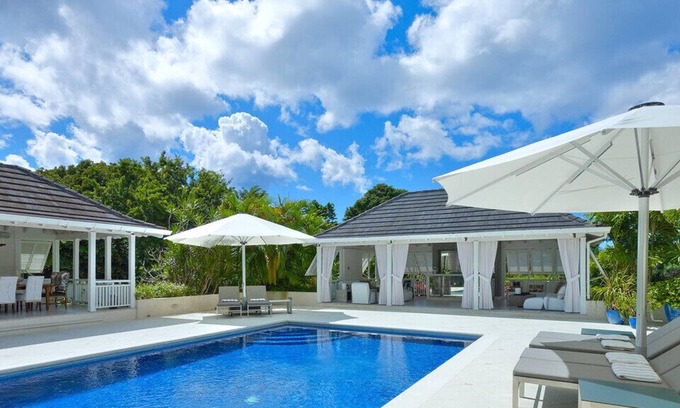 Sandy Lane Villa | Elegantly furnished, tastefully decorated