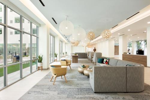 North Burnet Hotel | Pet-Friendly Element Austin at The Domain with Pool & Kitchen