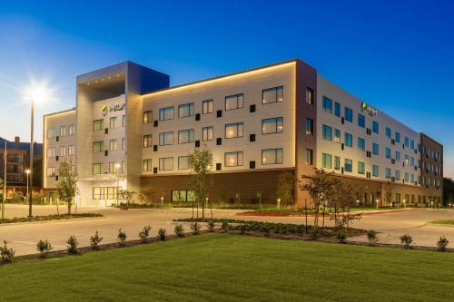 Richardson Hotel | Pet-Friendly Escape at Element Dallas Richardson: 9.1 Rated