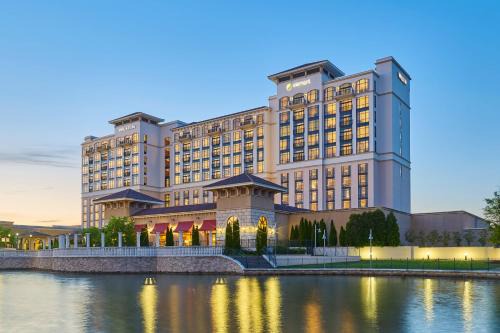 Huntsville Hotel | Discover Element Huntsville: Pet-Friendly with Pool Access
