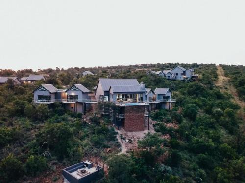 Bela-Bela Cabin | Unforgettable Stay at Elements Bush Lodge with Pool & Breakfast