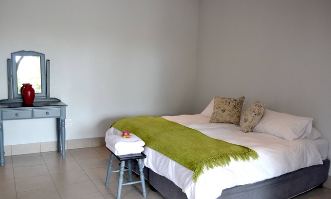 Bela-Bela House | Welcome to Elements Private Golf Reserve with Pool & Breakfast