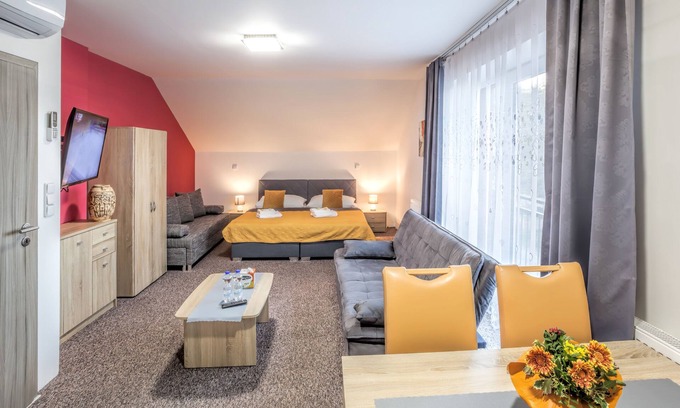 Brno Bed & Breakfast | Discover Elendris: Family-Friendly Stay by the Church