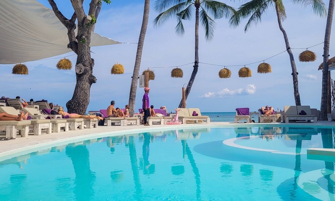 Chaweng City Center Hotel | Discover Elephant Beach Club & Resort Samui on Oceanfront