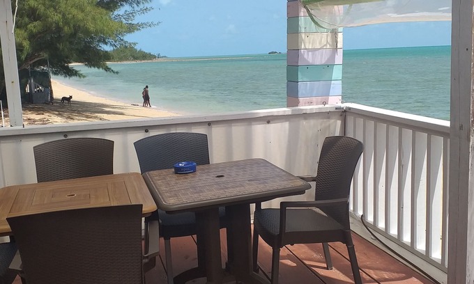 Coral Harbour Apartment | Eleuthera Island Villa 10 mins from the Airport, On the Beach
