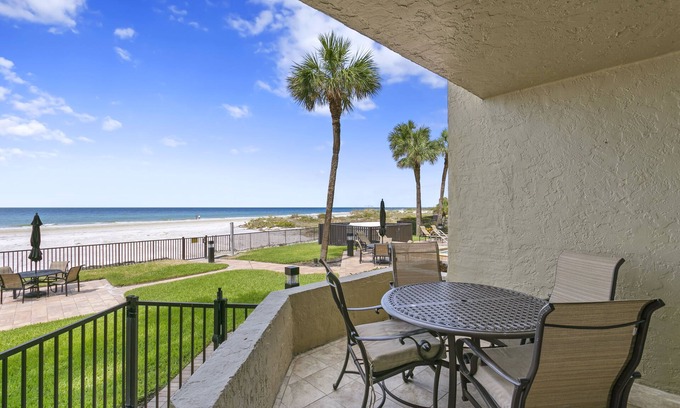 Redington Shores Condo | Gulf Front 2 Bedroom Condo with Pool and Ocean Views