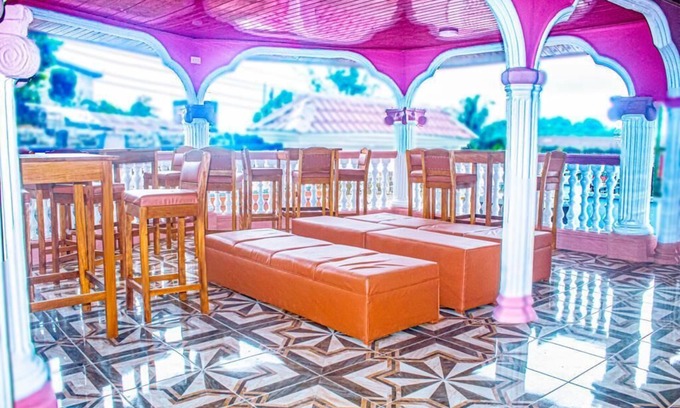 Freetown Hotel | Elevation Lodge Imatt