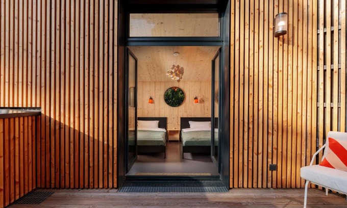 Postheim House | Oceanfront Retreat at Elf am See - Haus 10, Rated 9.7/10