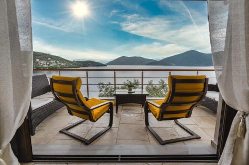Imathia Region House | Beachfront Bliss at Elia Seaside Pteleos - 4-Star Retreat
