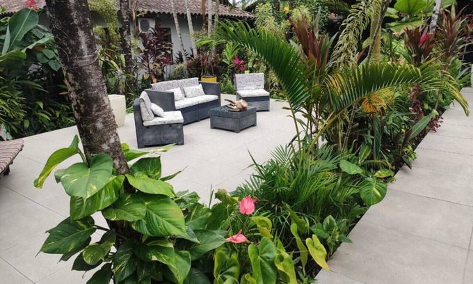 Jabaquara Hotel | Experience Eliconial Paraty Pousada: Guest Rated 9.8