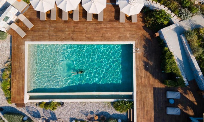 Neapoli Villa | Discover Elies Residences: Oceanfront Retreat with Hot Tub