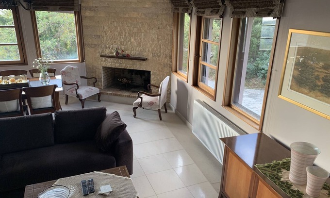 Lassithi Prefecture Villa | Inviting Eliss Superb Villa with Ocean View & Breakfast
