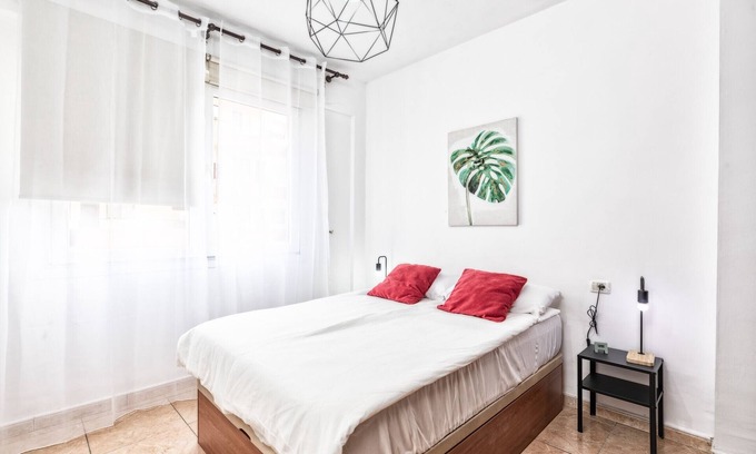 Santa Cruz de la Palma Apartment | Relax at Elisa by Huskalia: Oceanfront Stay with Spa
