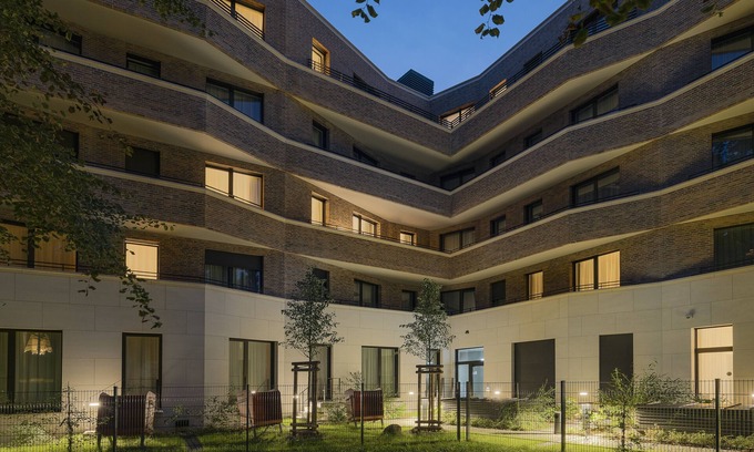 Potsdam Apartment | Explore Elisapart: Family-Friendly Apartments Near Sommerschloss