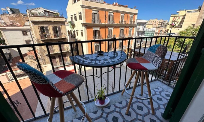Monte di Pieta House | Elisir House: Family-Friendly Retreat with High Guest Ratings