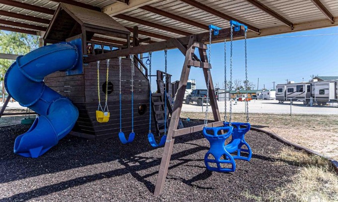 Big Spring Hotel | Guest Rated: Elite Cabins and RV Park with Great Amenities