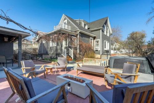 Central Colorado Springs Apartment | Prime Downtown Location with Hot Tub and BBQ Amenities
