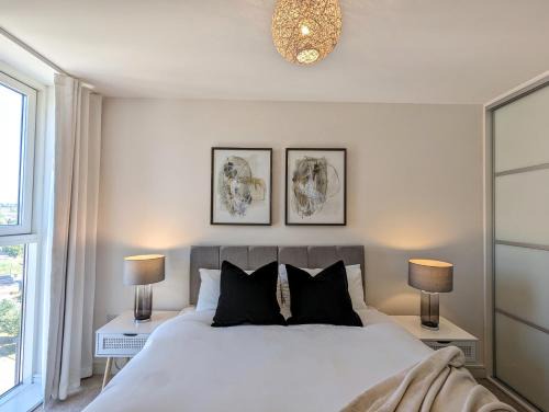 Hemel Hempstead Apartment | Discover Elite Serenity Apartment: Family-Friendly Retreat
