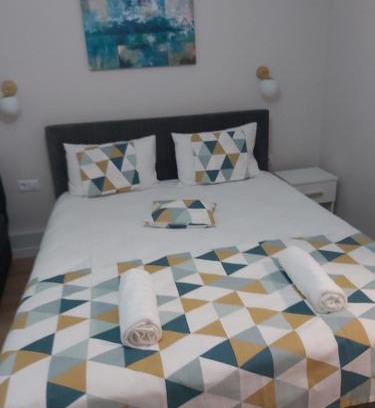 Tirgu Mures Apartment | Elite Studio: Guest Rated 9.8 - Perfect for Families