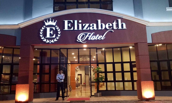 Pili Hotel | Budget-Friendly Stay at Elizabeth Hotel with Pool & Breakfast