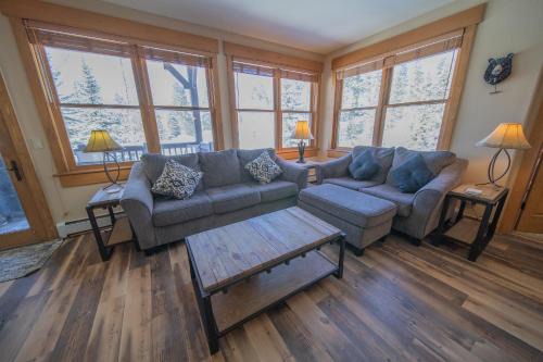 Keystone House | Elk Run Villas - 10/10 Rated with Hot Tub & Family-Friendly Fun