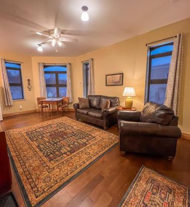 Elkader Hotel | Goldfinch Suites: Eco-Friendly Comfort with Breakfast & Hot Tub