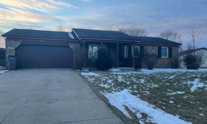 Elkhart House | Comfortable Elkhart Home with Office and Spa Amenities