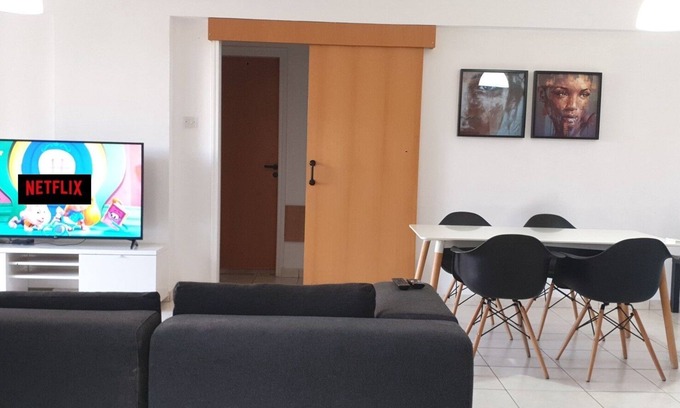 Kato Polemidia Apartment | Discover Ella Luxury Apartment with Family-Friendly Amenities