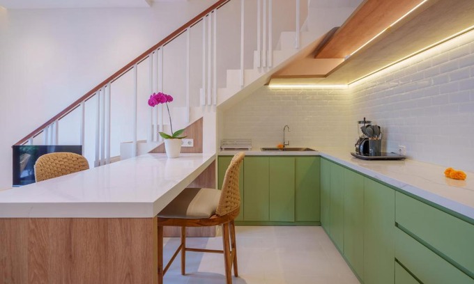 Bukit Apartment | Discover Ellavie Aparthouse Jimbaran: A 4-Star Retreat