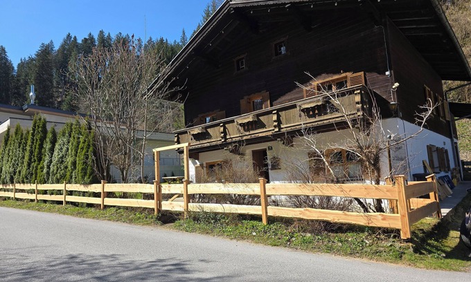 Ellmau House | Cozy Ellmau Holiday Home Near Mountain Railway & Spa