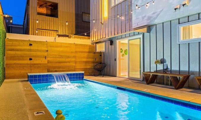 Old East Dallas House | Modern Oasis at Ellum House with Pool & Kitchen Amenities