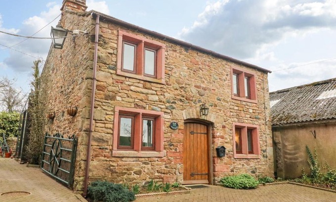 Appleby-in-Westmorland House | Elm Cottage: Highly Rated, Family & Pet-Friendly Retreat