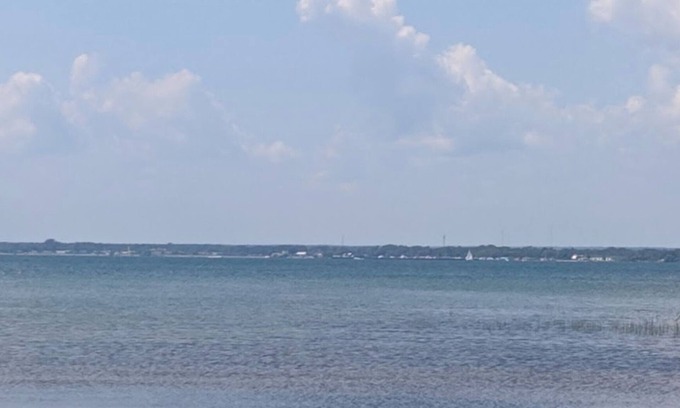 Tawas City Cottage | Charming Lakeside 2 Bed Cottage with Pet-Friendly Amenities