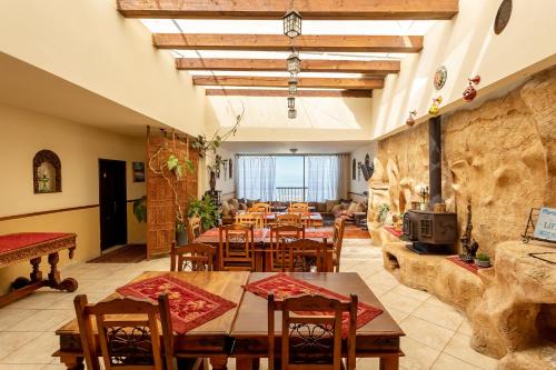 Isfiya Resort | Discover Elmanzool Carmel Lodging: 10/10 Guest Rated Retreat