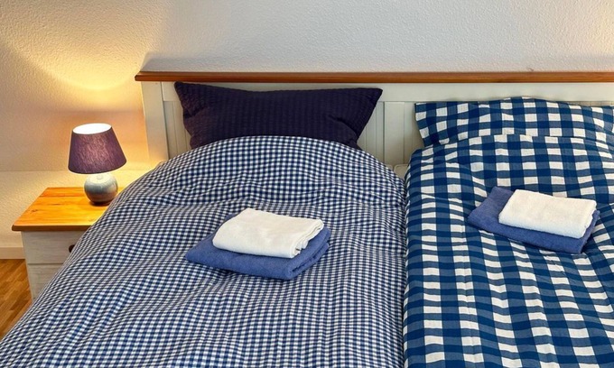 Kalkhorst Bed & Breakfast | Elme 10 Double room/private shower room/WC. - Elme and Horst - Elmenhorst