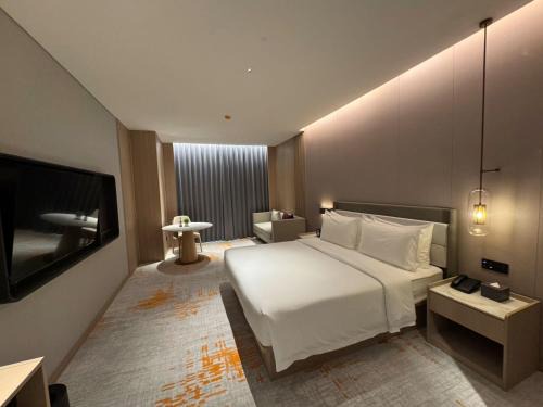 Pantai Indah Kapuk Hotel | ELONG Hotel Jakarta PIK