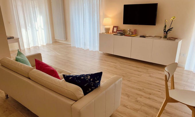Borgo Trento Apartment | Discover Elsa: Modern Rooms with Smart TVs and Free WiFi