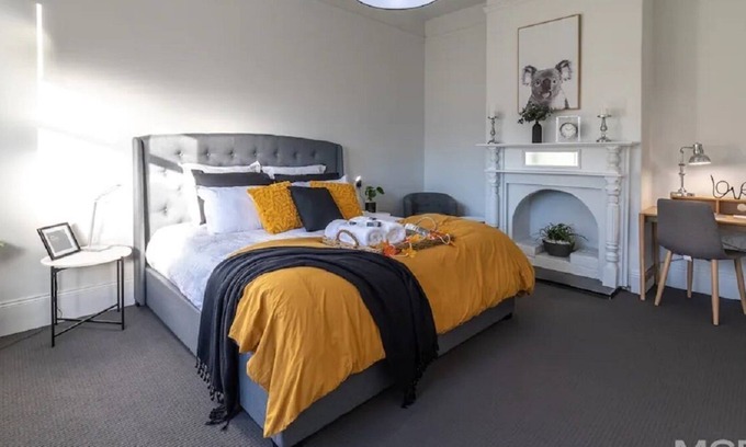 East Devonport Cottage | Elsie Cottage - A small cosy cottage close to the Spirit of Tasmania