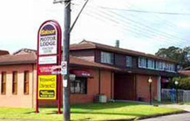 Dapto Hotel | Cozy Elsinor Motor Lodge with Pool & Spa Amenities