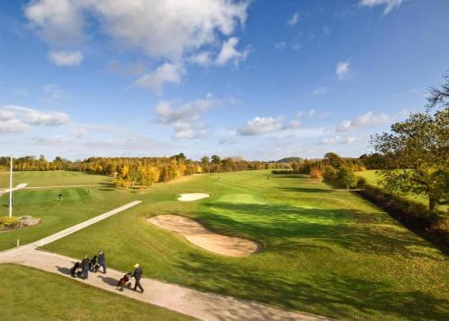 Elton Resort | Discover Elton Furze Retreats with Family-Friendly Dining